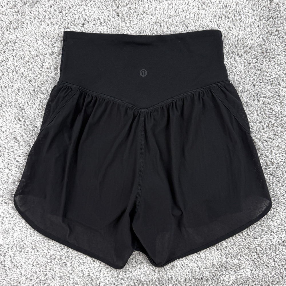 Lululemon Nulu And Mesh High Rise Yoga Short 3.5" Women 2 Black Lined Athleisure